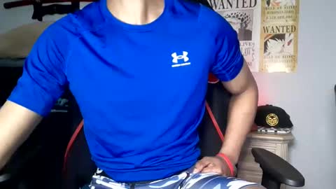 TWITTER   INSTAGRAM    easybreezy20   ONLINE 1230 AM TO 7AM online show from April 19, 2026, 5:07 am