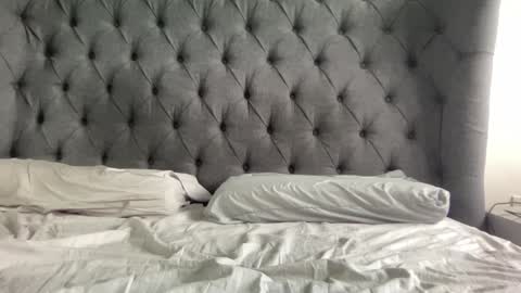 Snapshot of eatmypie69 chatting on December 3, 2024, 9:33 am Nadia Ferreira  online show from December 3, 2024, 9:33 am