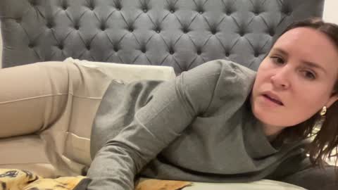 Snapshot of eatmypie69 chatting on December 11, 2024, 4:31 pm Nadia Ferreira  online show from December 11, 2024, 4:31 pm