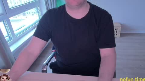 Snapshot of eblidator chatting on December 15, 2024, 9:35 am Vaco Eblidator online show from December 15, 2024, 9:35 am