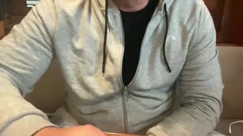 ebnk15 online show from October 20, 2025, 1:44 pm