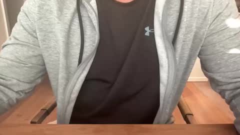 ebnk15 online show from October 25, 2025, 2:35 pm