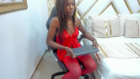 ebonnyshantall online show from June 3, 2026, 12:41 pm