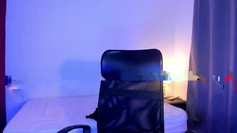 ebony__queen2 online show from May 2, 2026, 7:08 pm