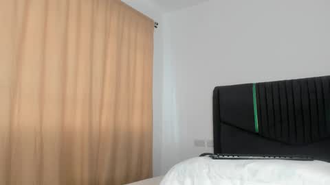 Angelina online show from April 10, 2026, 5:01 am