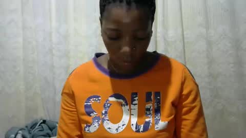 ebony_candy1998 online show from April 8, 2026, 5:29 am