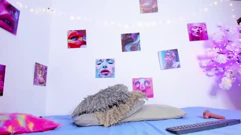 ebony_cute9 online show from February 11, 2025, 8:20 pm