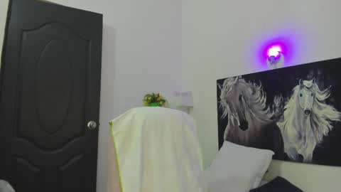 ebony_katterin online show from February 21, 2025, 7:10 pm