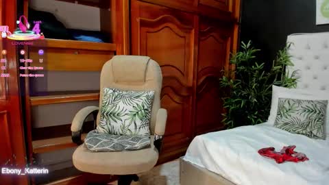 ebony_katterin online show from January 7, 2026, 10:51 am