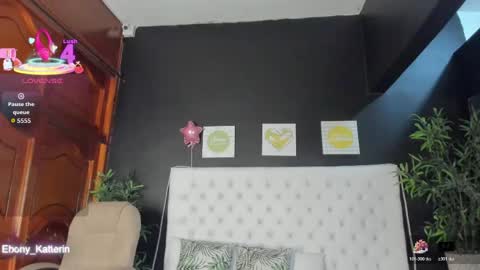 ebony_katterin online show from May 2, 2026, 11:15 am