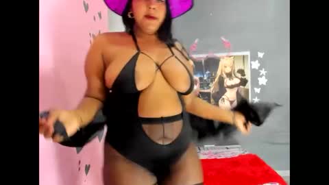 ebony_luna1 online show from October 31, 2025, 6:09 pm