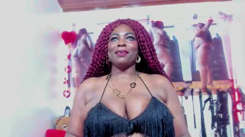 Snapshot of ebony_mine47 chatting on March 12, 2025, 2:52 am Ebony Mine online show from March 12, 2025, 2:52 am