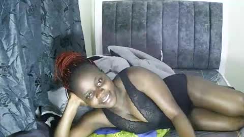 Snapshot of ebony_tasha chatting on February 1, 2025, 7:34 pm tasha online show from February 1, 2025, 7:34 pm