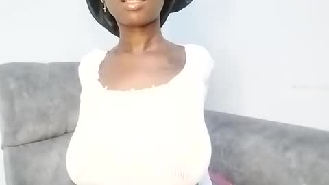 Ebony Melanie online show from February 12, 2025, 10:04 pm