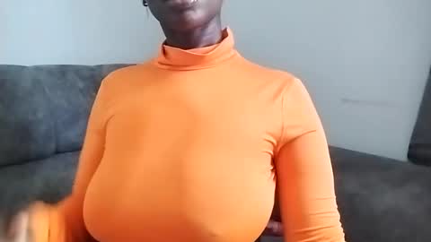 Ebony Melanie online show from February 16, 2025, 1:27 pm