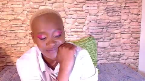 Cindy online show from October 13, 2025, 8:47 am