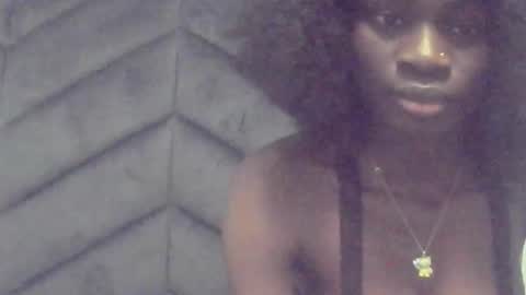 queen online show from October 12, 2025, 9:47 pm