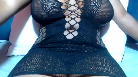 ebonysmiles00 online show from July 17, 2026, 9:27 am