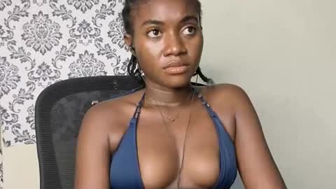 Snapshot of ebonyx_kokox chatting on October 13, 2025, 5:35 pm ebonyx_kokox online show from October 13, 2025, 5:35 pm