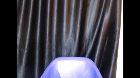 ebonyxxbae online show from November 4, 2025, 2:32 am