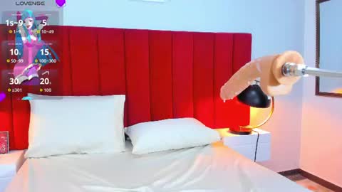 Snapshot of eby_muriel chatting on June 27, 2026, 12:22 pm Eby online show from June 27, 2026, 12:22 pm