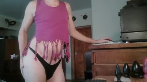 Snapshot of ecita chatting on December 17, 2024, 9:17 am Ecita online show from December 17, 2024, 9:17 am