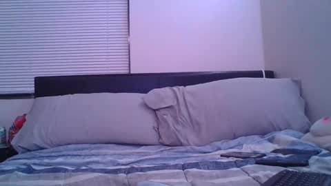 eclipticice94 online show from November 19, 2025, 4:23 am