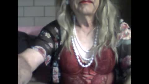 eddie595959 online show from January 8, 2025, 10:15 am