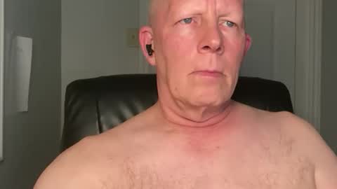 Eddy online show from October 29, 2025, 2:36 am