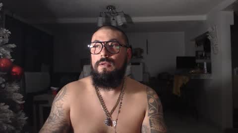 edgarram83 online show from December 13, 2024, 7:25 am