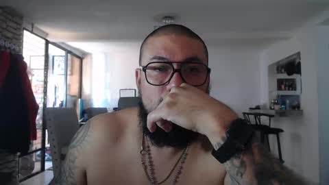 edgarram83 online show from March 11, 2025, 6:08 pm