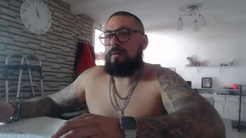 edgarram83 online show from November 14, 2025, 5:55 pm