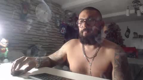 edgarram83 online show from January 6, 2026, 5:44 am