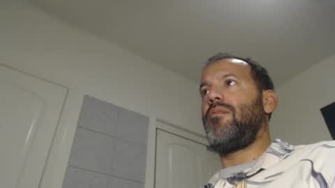 Snapshot of edge_masters chatting on December 7, 2024, 4:53 am EdgeM online show from December 7, 2024, 4:53 am