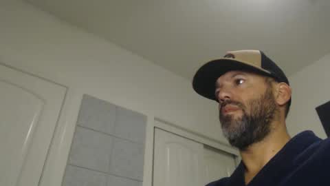 Snapshot of edge_masters chatting on December 7, 2024, 11:40 am EdgeM online show from December 7, 2024, 11:40 am