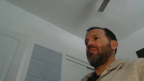 Snapshot of edge_masters chatting on January 17, 2025, 7:38 pm EdgeM online show from January 17, 2025, 7:38 pm