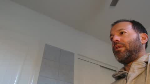 Snapshot of edge_masters chatting on January 25, 2025, 12:27 am EdgeM online show from January 25, 2025, 12:27 am