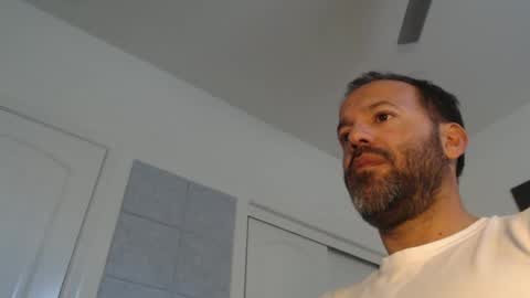 Snapshot of edge_masters chatting on February 22, 2025, 12:38 am EdgeM online show from February 22, 2025, 12:38 am