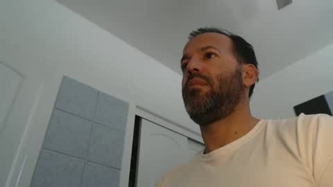 Snapshot of edge_masters chatting on February 26, 2025, 7:49 pm EdgeM online show from February 26, 2025, 7:49 pm