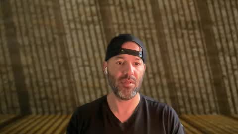 Snapshot of edge_masters chatting on March 2, 2025, 3:16 pm EdgeM online show from March 2, 2025, 3:16 pm