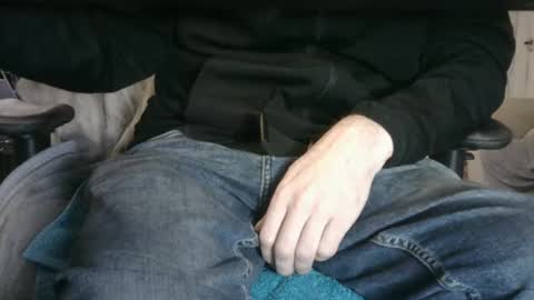 Snapshot of edged_biker chatting on January 20, 2025, 4:34 pm edged biker online show from January 20, 2025, 4:34 pm