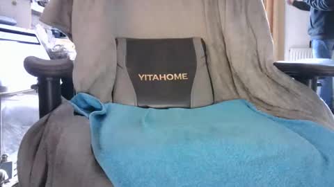 edged biker online show from December 22, 2025, 1:08 pm