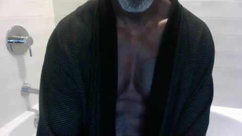 Dad online show from May 30, 2026, 11:51 am