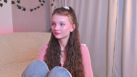 Lisa  online show from February 22, 2025, 12:27 am