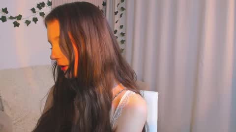 Lisa  online show from February 25, 2025, 11:00 pm