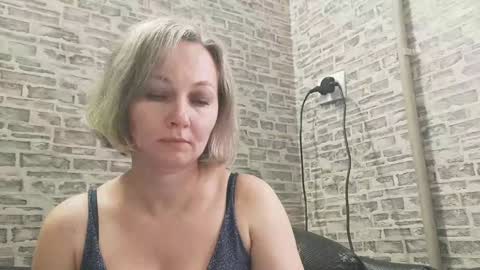 edithmanning online show from January 30, 2025, 11:01 am