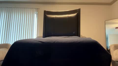 edward2736 online show from December 28, 2024, 2:42 pm