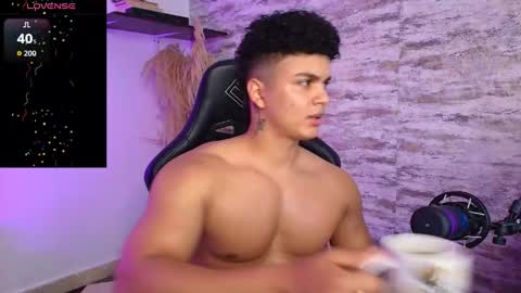 Snapshot of edward__clarck chatting on October 4, 2025, 12:08 am EDWARD CLARCK online show from October 4, 2025, 12:08 am