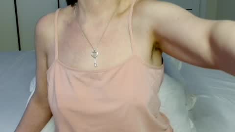 Snapshot of eelena4kiss chatting on May 30, 2026, 8:28 pm eelena4kiss online show from May 30, 2026, 8:28 pm