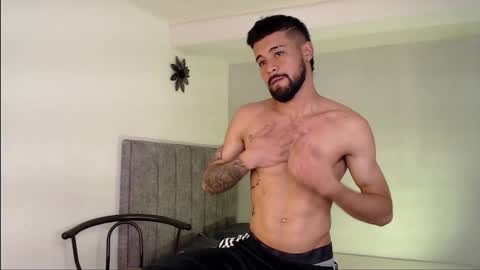 Snapshot of eevil_boys_77 chatting on October 18, 2025, 1:12 pm eevil_boys_77 online show from October 18, 2025, 1:12 pm